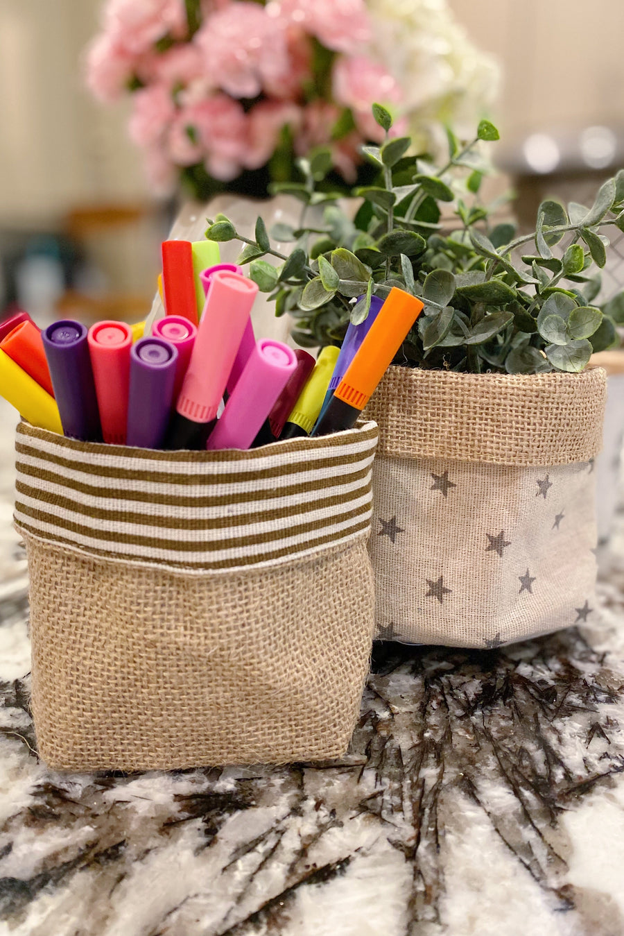 Reversible Burlap Plant-Pot Cover - product view 1